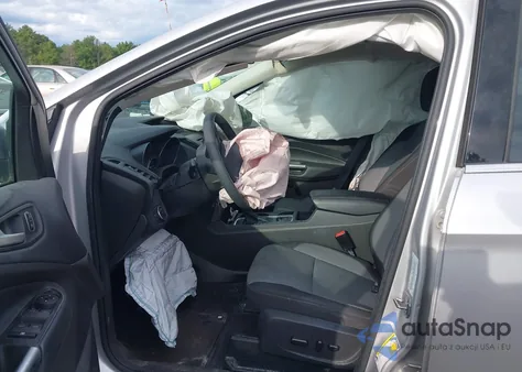 2017 Ford Escape Se из США, поврежденный, VIN 1FMCU9GD7HUC83267